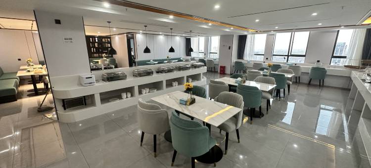 Webril威铂瑞电竞酒店(鼎宏大厦店)图片