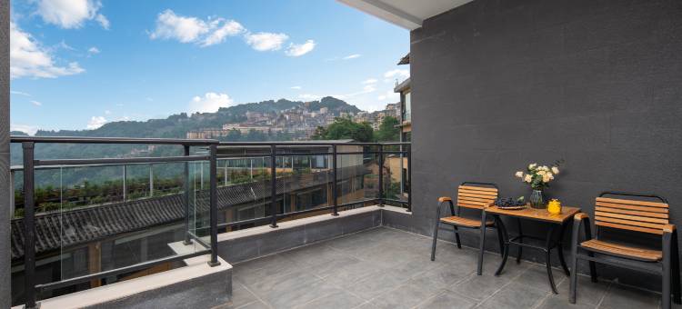 元阳梯田玫瑰酒庄假日酒店图片