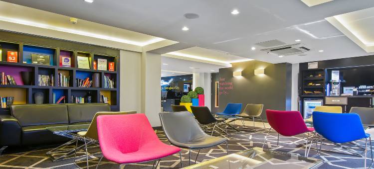 诺丁汉润姆斯公寓式旅馆(Roomzzz Nottingham City)图片