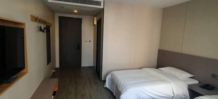 郑州荟枫酒店(高新区化工路店)图片
