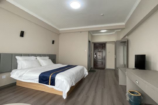 西安七宜四季酒店(太白南路地铁站店)预订价格,联系电话位置地址