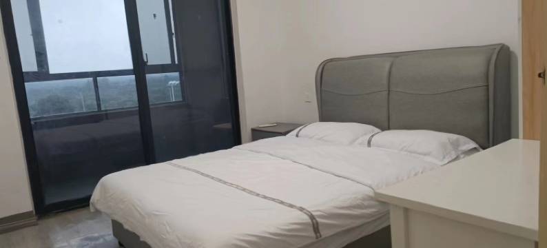 紫蓬山飞蓬居民宿((肥西华南城店)图片