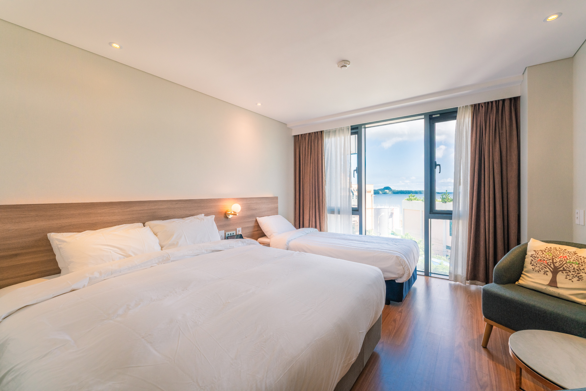 Hotel Fine Jeju Over view