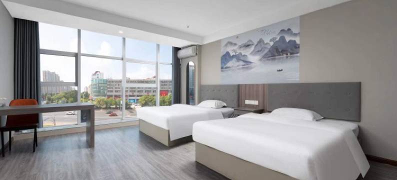 威海盛鑫酒店(欧乐坊零点夜市店)图片