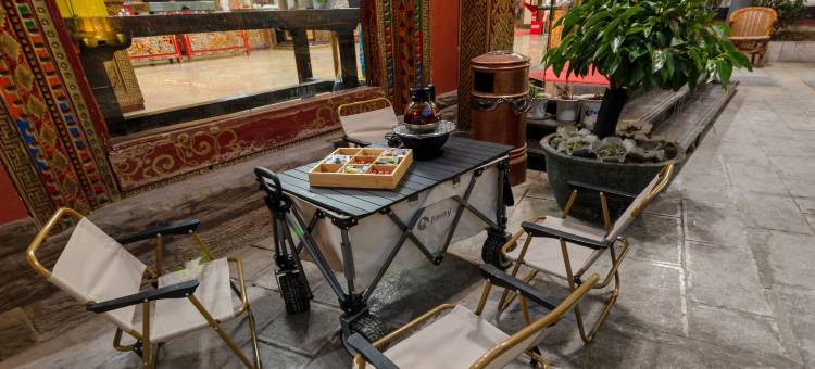 梦回藏情villa·吉莱登精选供氧酒店(香格里拉独克宗古城店)图片