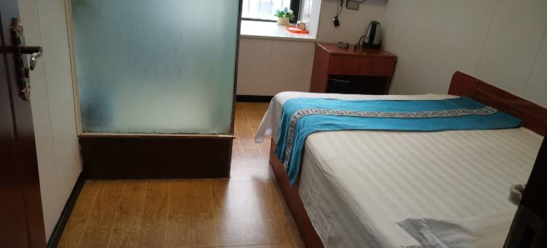 万源小燕子宾馆图片