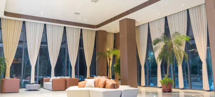 蓝湾酒店(泌阳铜山湖大道店)图片