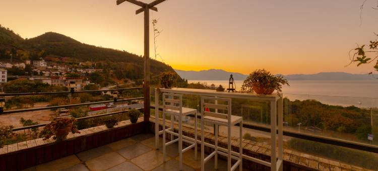 抚仙湖湖影客栈图片