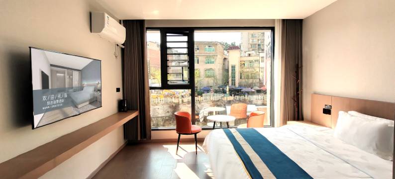 丽景酒店(大转盘店)图片