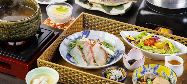 伊东绿涌旅馆(Ito Ryokuyu)图片