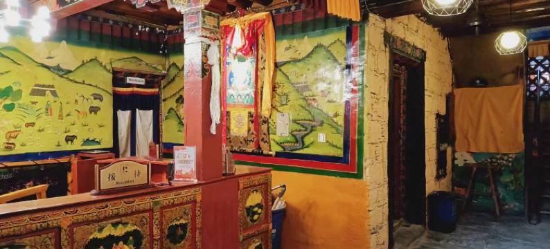 拉萨香巴拉宫酒店(大昭寺八廓街店)图片