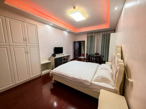 韶山滴水洞景区沈老三民宿