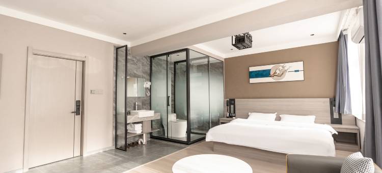 华驿精选酒店(扎鲁特旗鲁北镇黄山街店)图片