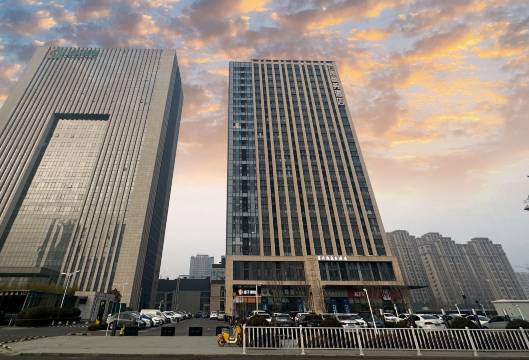 云逸商务酒店(泰安高新区大学城店)