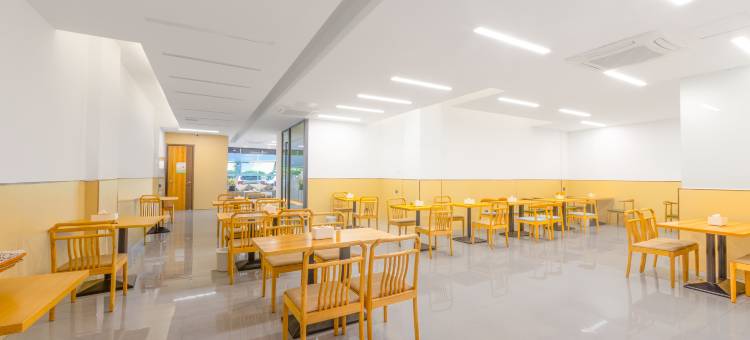 艺龙海雅酒店(福州火车站东二环泰禾广场店)图片