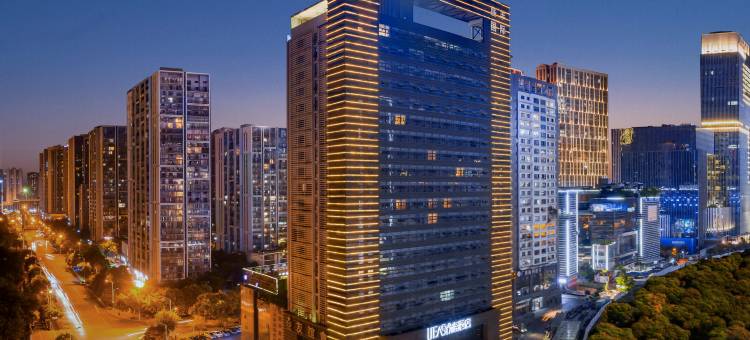 UEASY优逸酒店(柳州窑埠古镇万象城店)图片