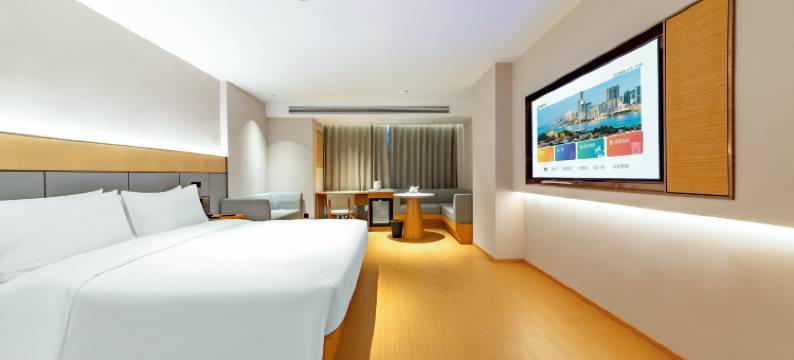 轻舟酒店(银盆岭万达广场六沟垅地铁站店)图片