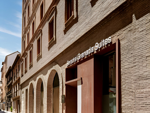 塞尔科特尔格拉纳达套房