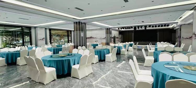 成都皓天国泰大饭店(成都双流国际机场店)图片