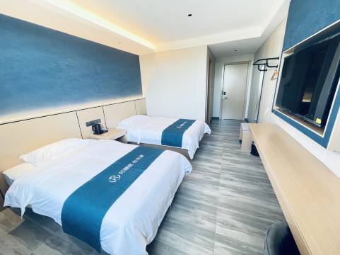 如家华驿精选酒店(呼伦贝尔额尔古纳湿地景区店)