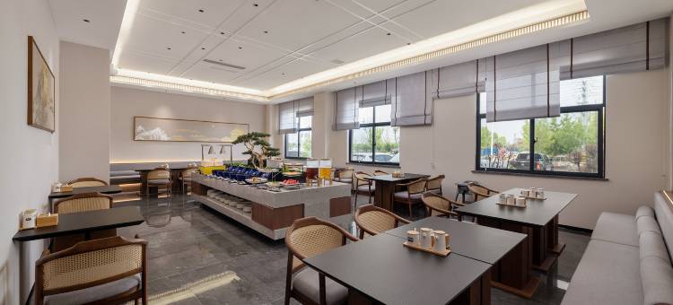 仟那酒店(睢县北湖店)图片