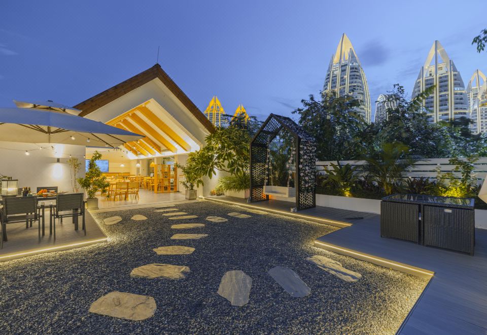 西双版纳景洪泊玟度假酒店外景图