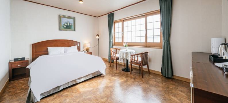 济州高尔夫酒店(Jeju Golf Hotel)图片