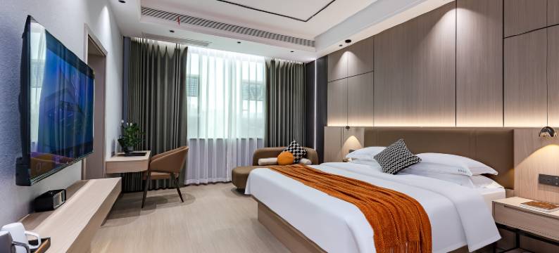 鹿羽-智能酒店(团山东盟国际二手车交易市场店)图片