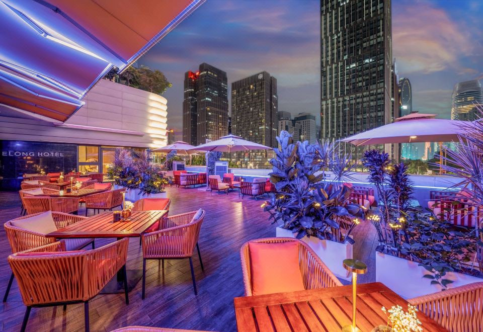 IMPERIAL TRADERS ELONG HOTELHotel Overview