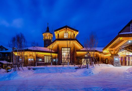 Squirrel Woo Inn Hotel Overview