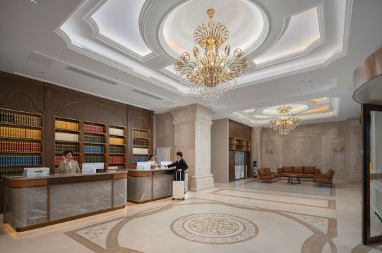Vienna International Hotel (Shanghai National Exhibition and Convention Center Cao'an Road) Hotel Overview