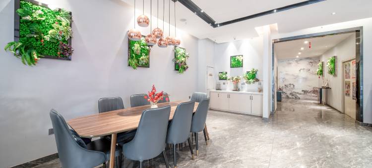 美娱·星峰电竞酒店(龙海角美万益广场店)图片