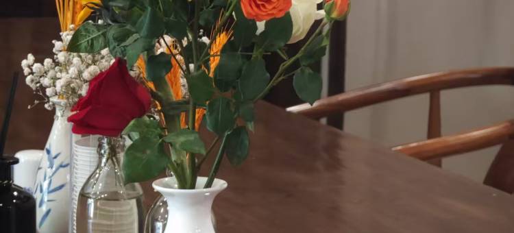 龙凤阁民宿酒店(景德镇高铁北站陶溪川路店)图片