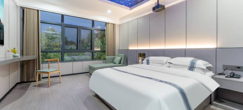 君越宾馆(进贤火车站店)图片