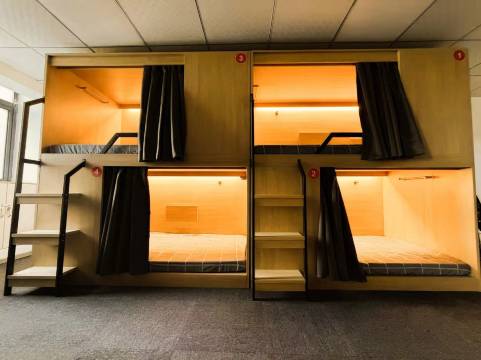 遇见幸福青年旅馆(汇金广场店)