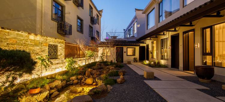 花筑·九华山青桃FREE民宿(肉身宝殿店)图片