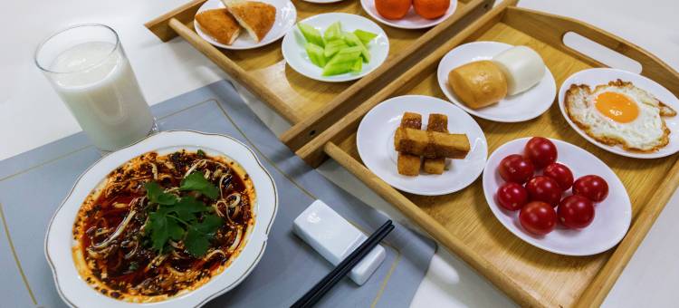 丽呈君顿酒店(甘孜丹巴店)图片