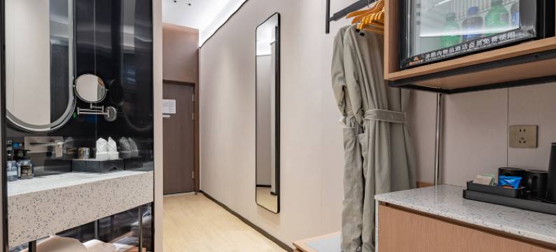 漫步时光酒店(东站五一广场店)图片