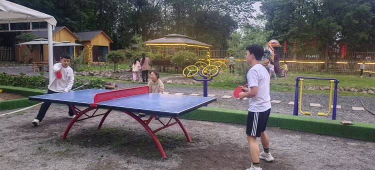 陌野花园酒店图片