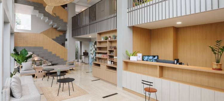 优本维尤酒店普丽英达(Urbanview Hotel Puri Indah)图片