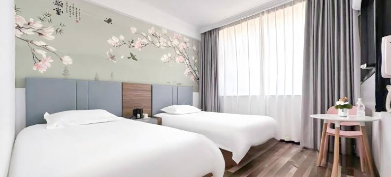 谛豪宾馆(集安吉他广场鸭绿江店)图片