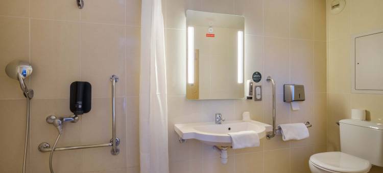 昂蒂布索菲亚安提波利斯民宿酒店(B&B Hotel Antibes Sophia Antipolis)图片