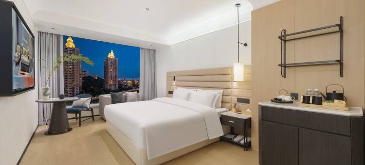 美豪RROYALSSHOTEL汤泉酒店图片