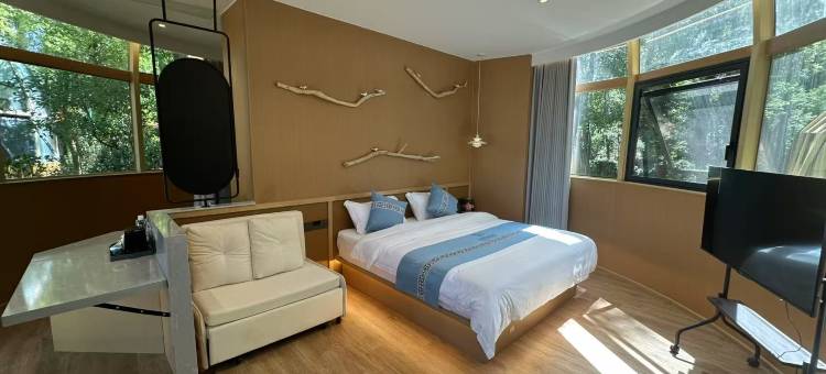 鸟语林·栖湖民宿图片