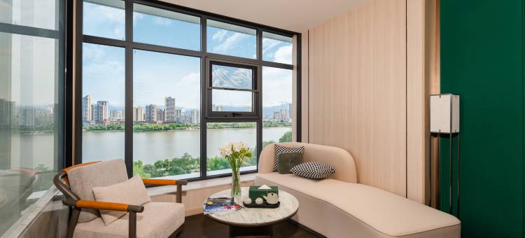 艾思艺酒店(天汉湿地公园店)图片