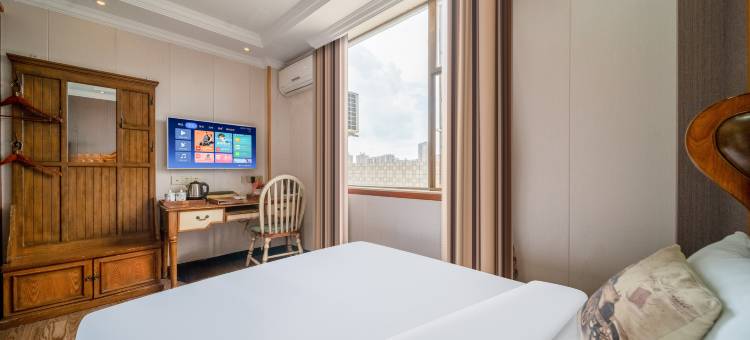 龙里波吉利亚酒店(龙里小吃街店)图片