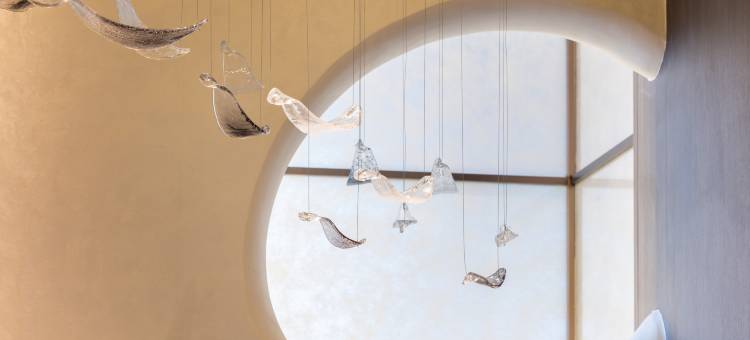 大连星海广场会展中心地铁站亚朵酒店图片