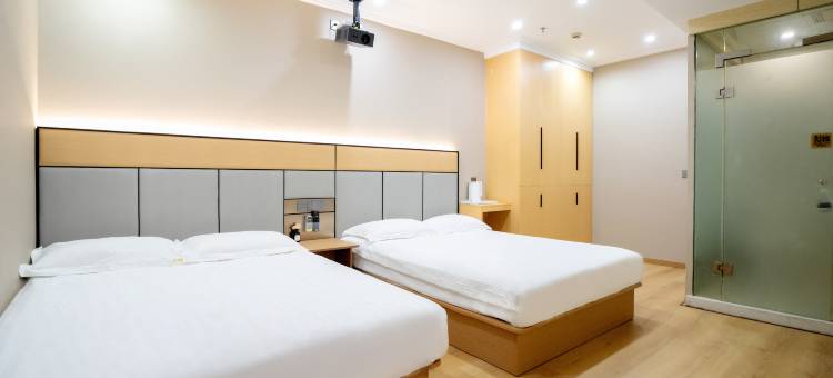 Q酒店(江苏大学店)图片