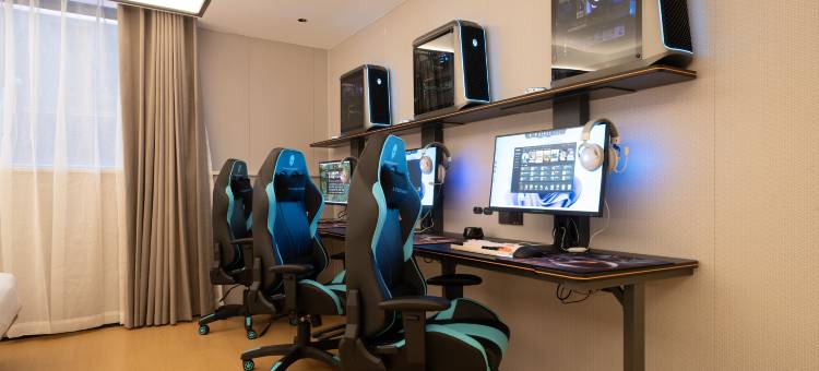 雷神电竞酒店(徐州铜山万达师范大学地铁站店)图片