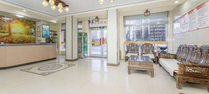 捧云快捷宾馆(枣庄高铁站店)图片